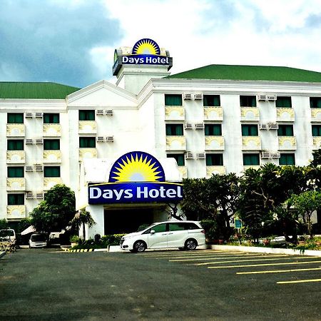 Days Hotel By Wyndham Batangas Eksteriør bilde